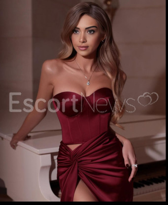 Photo escort girl SARA: the best escort service